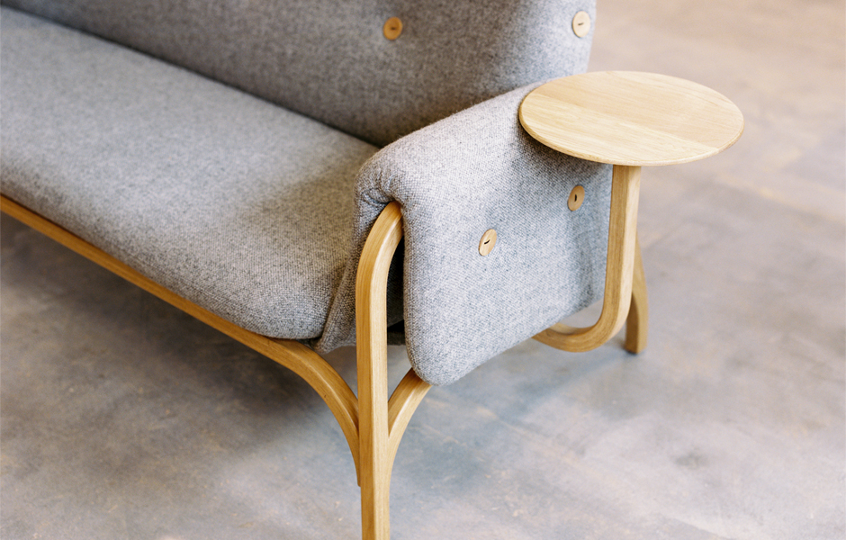 ButtonSofa_FrontForSwedese2_940