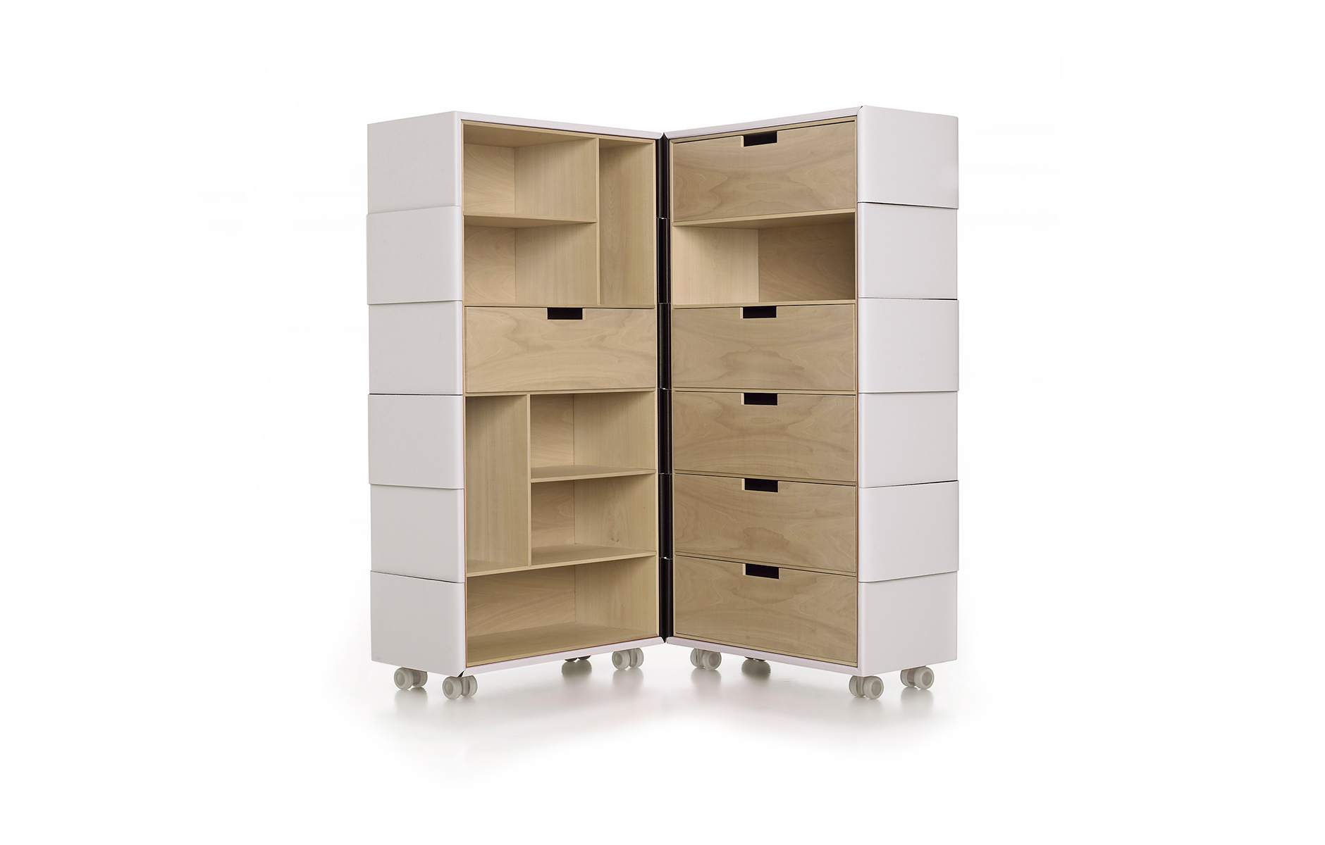 ChamaleonCupboard_byFront_projectdefaultimage_1880