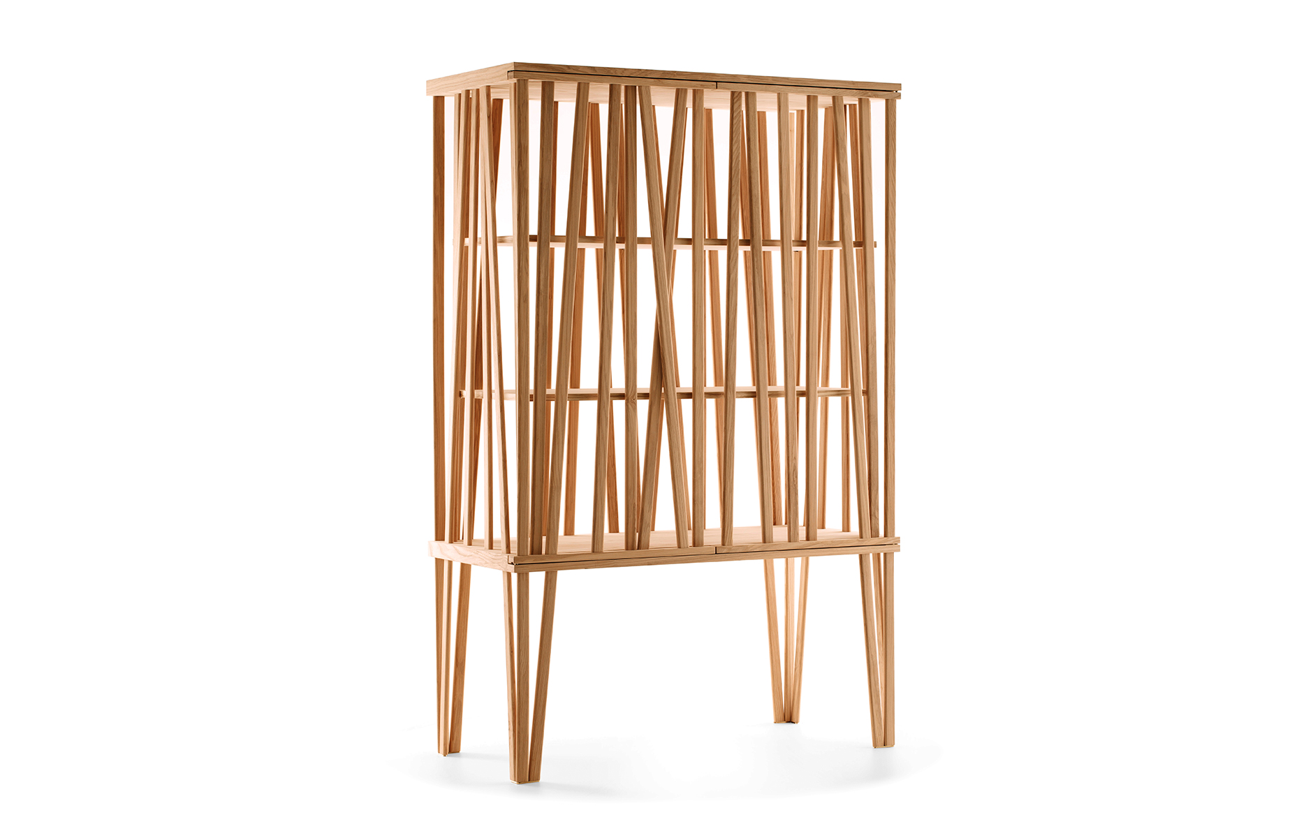 MikadoCupboard_byFront_projectdefaultimage_1880