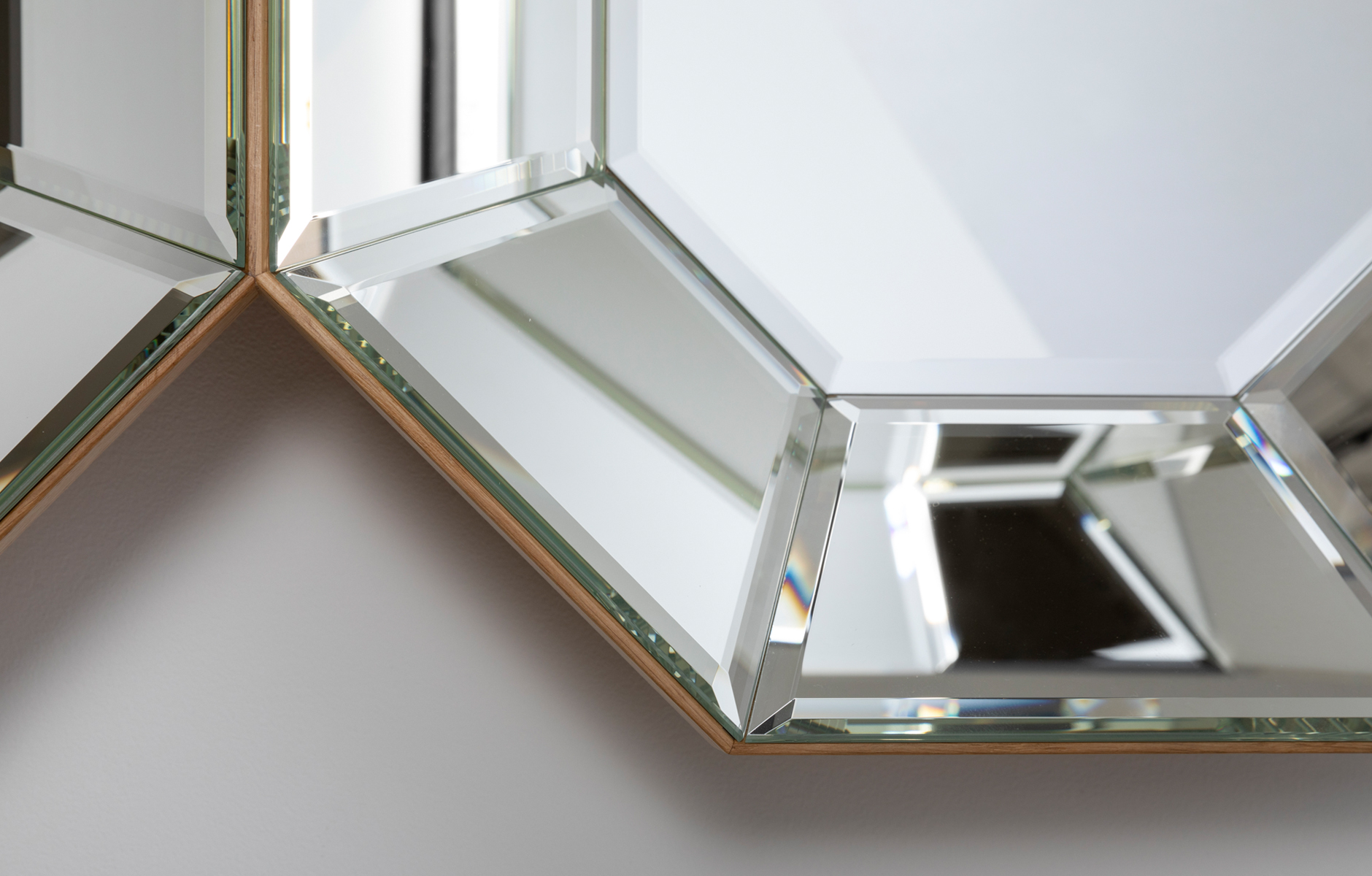 Mirrors_FrontForKreo_ProjectImage_20_1880