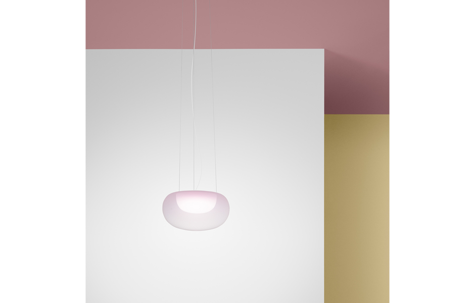 Mist_FrontForZero_coloredbackground_940