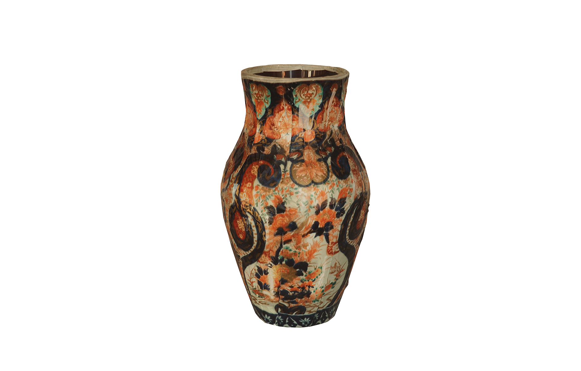 OpeningTheVase_by Front_projectimage_1880