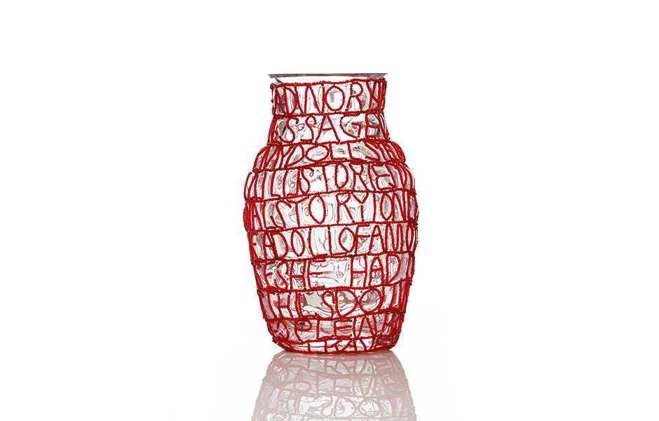 StoryVases_byFront_projectdefaultimage_940